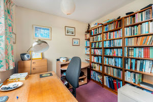 Cherrys Close Bloxham